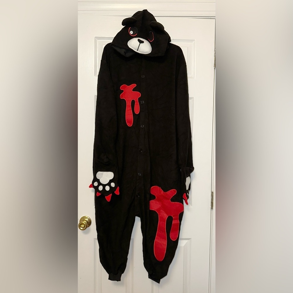 Black bear onesie. Small.
